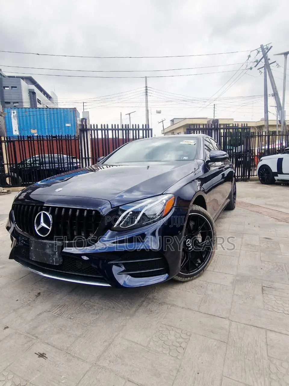 Mercedes-Benz E300 2018 Blue