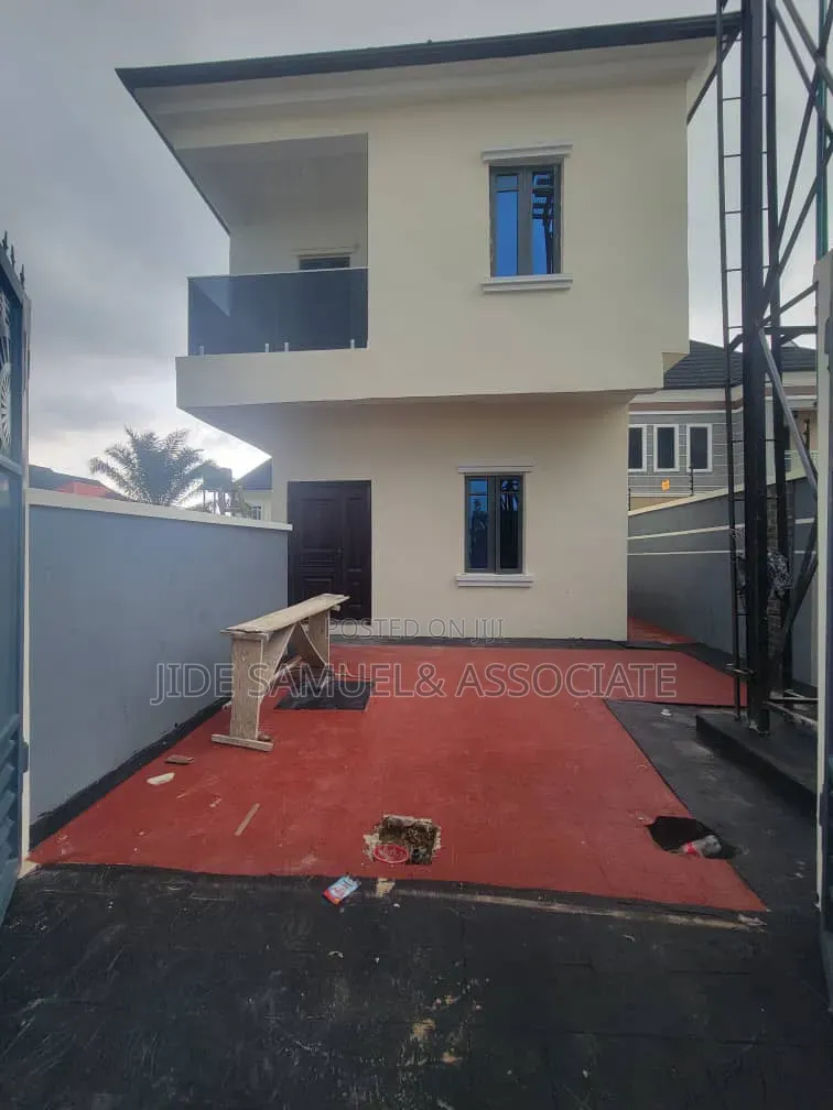Furnished 3bdrm Duplex in Ayobo for sale