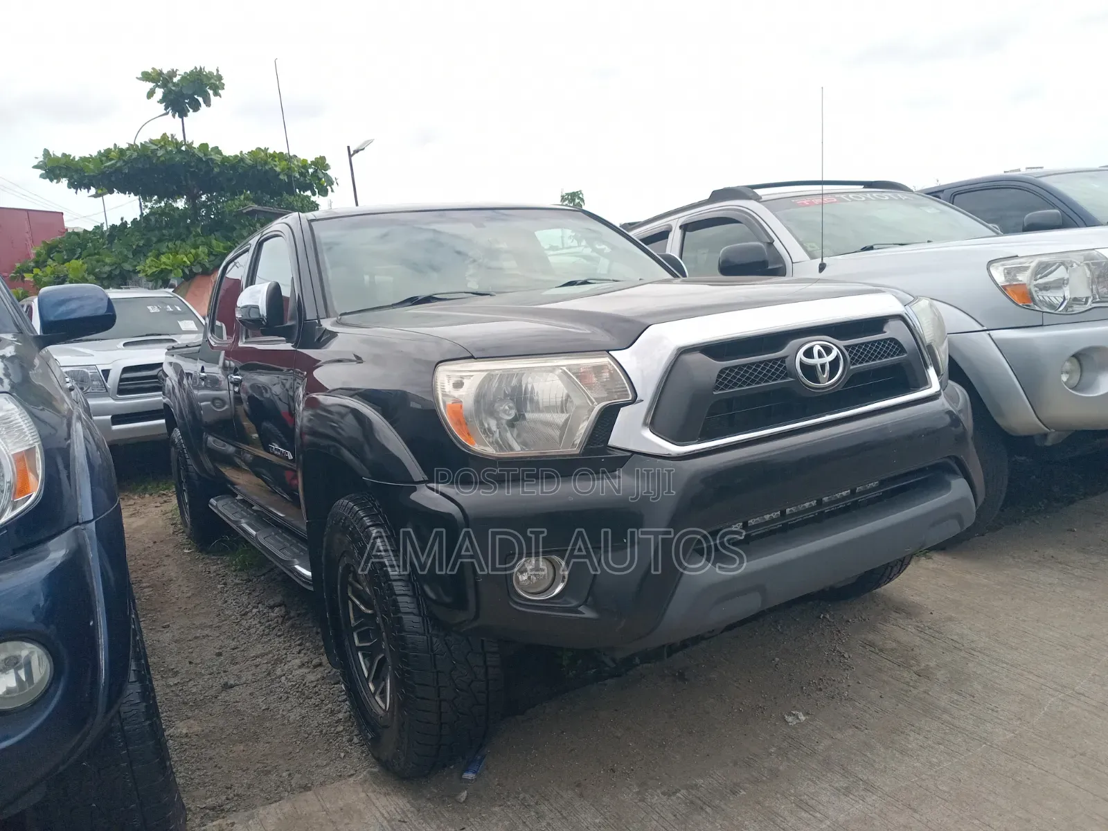 Toyota Tacoma 2015 Black