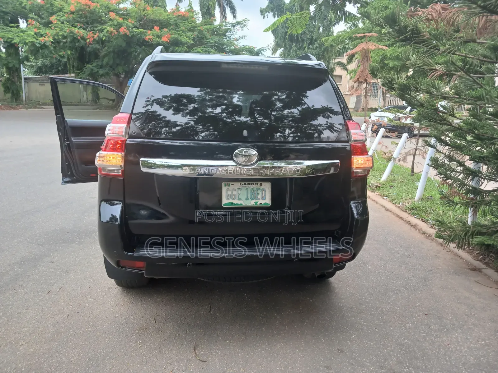 Toyota Land Cruiser Prado 2015 Black