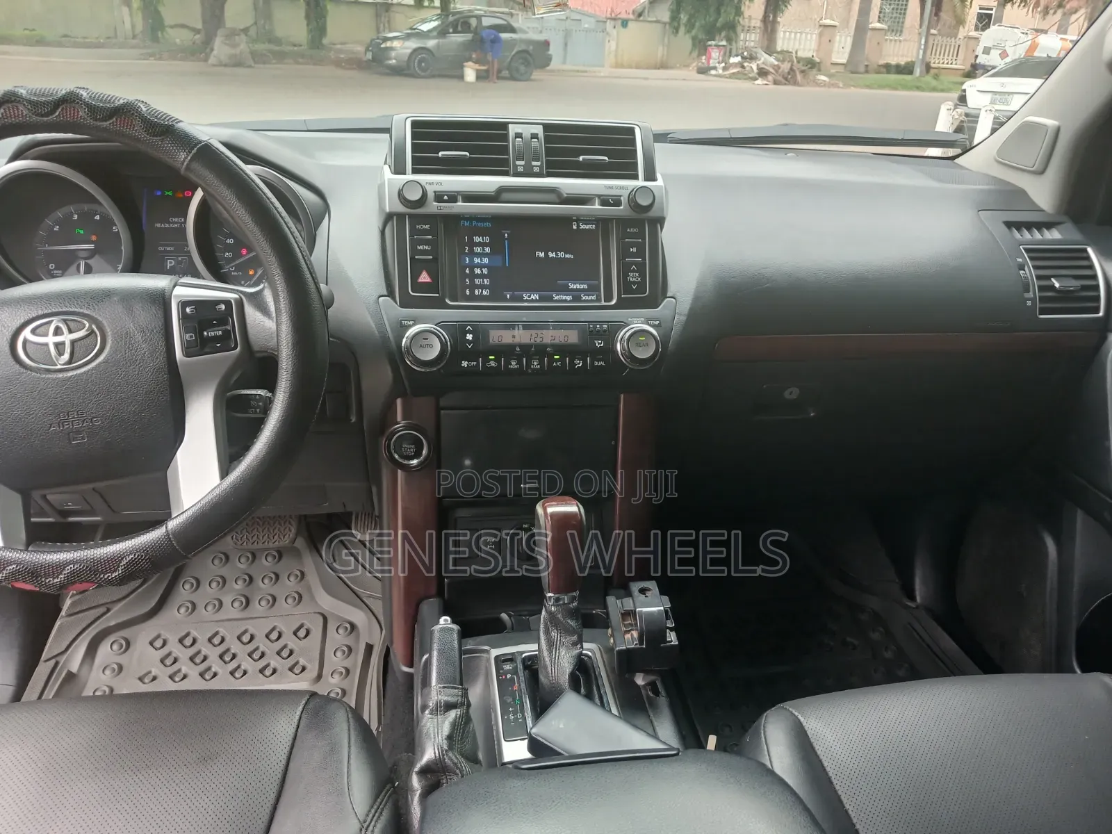 Toyota Land Cruiser Prado 2015 Black