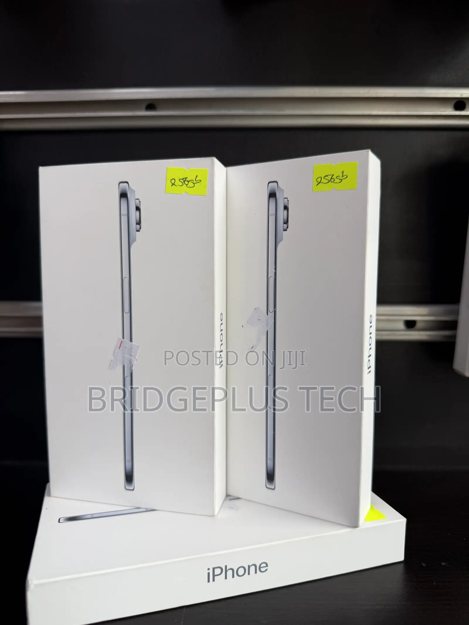 New Apple iPhone Air 256 GB