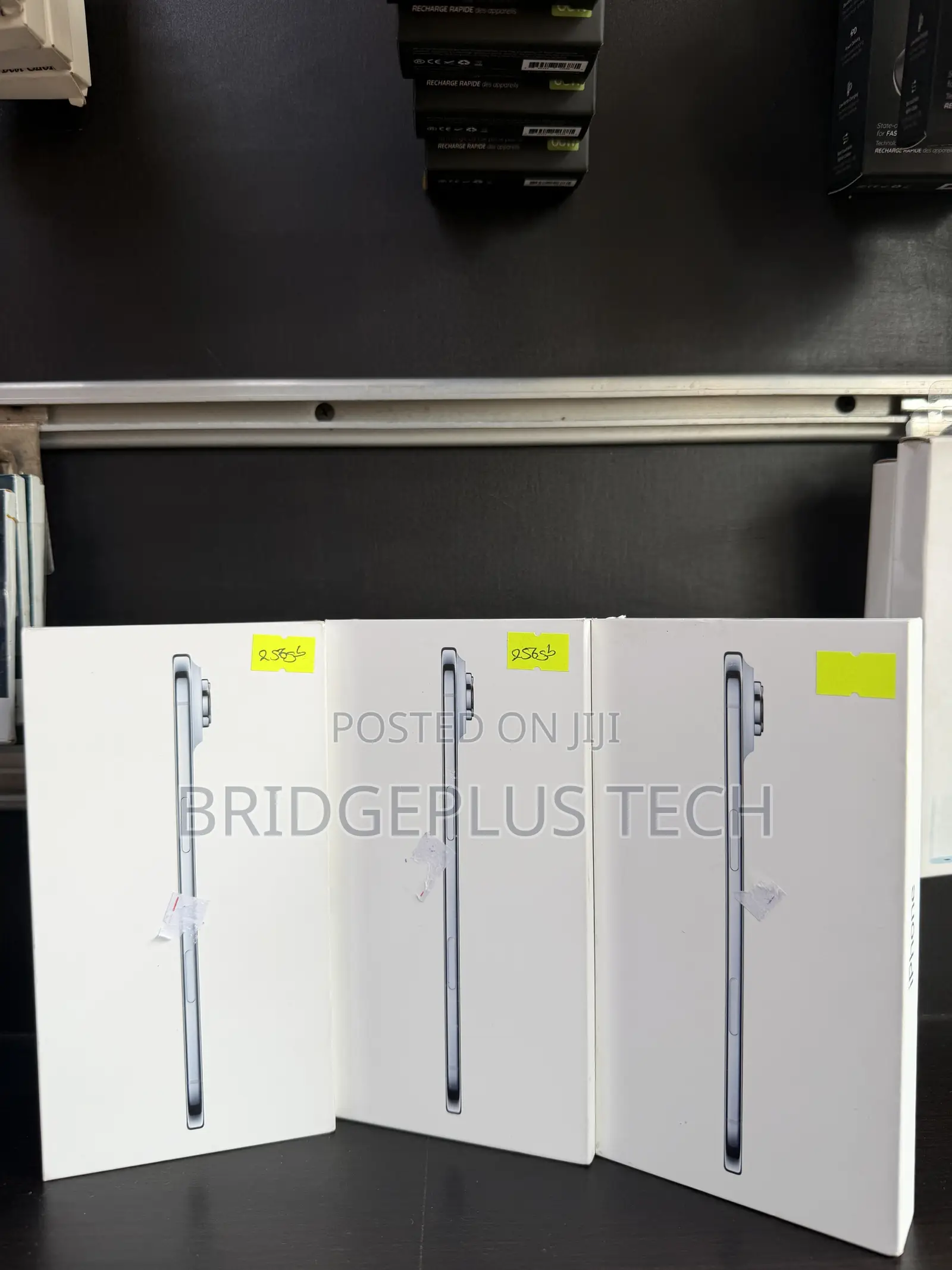 New Apple iPhone Air 256 GB