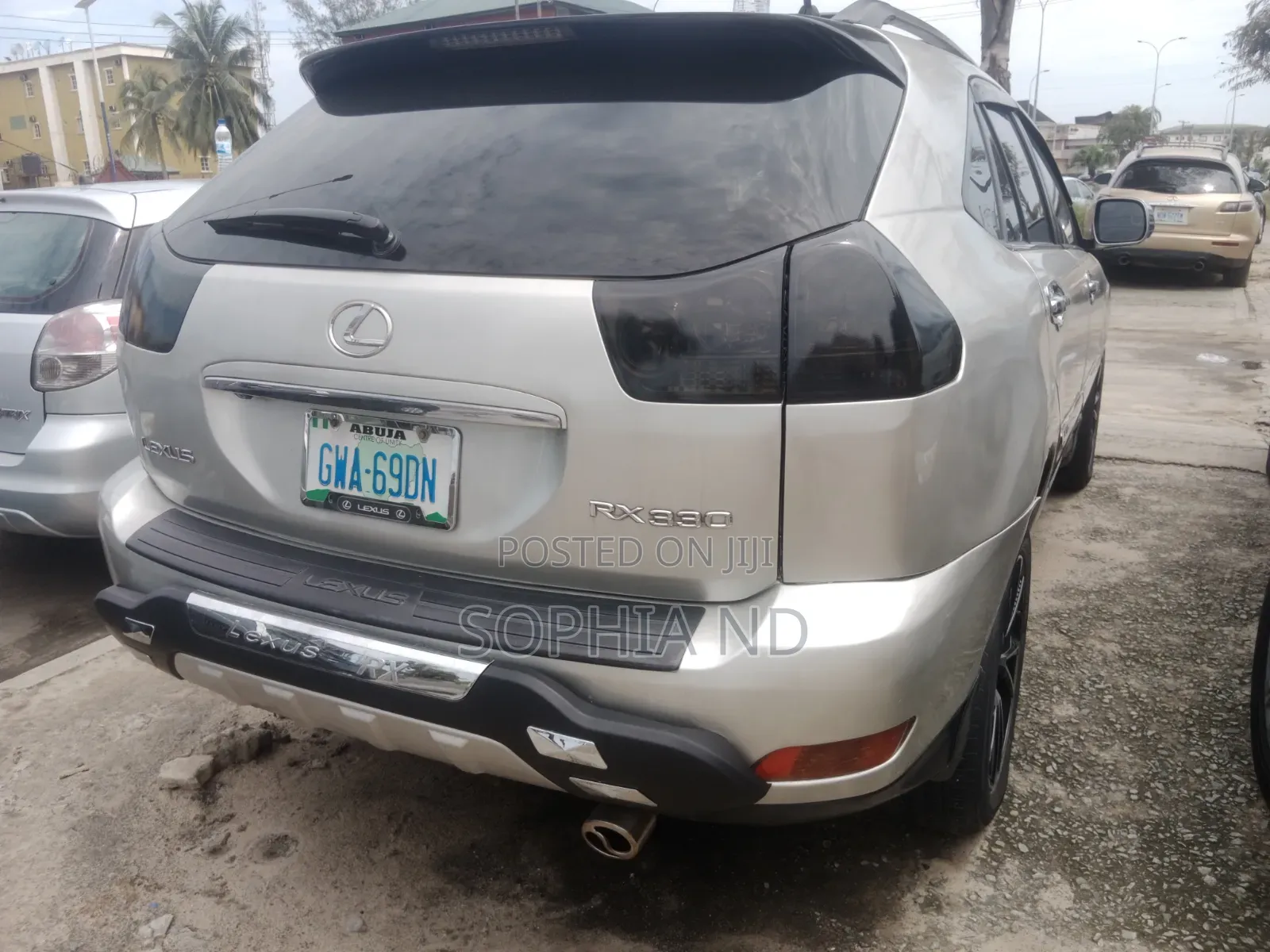 Lexus RX 2025 Silver