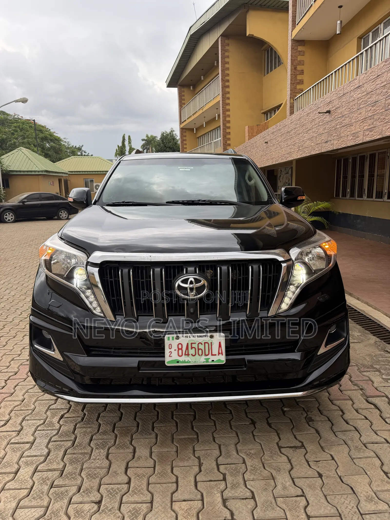 Toyota Land Cruiser Prado 2014 Black