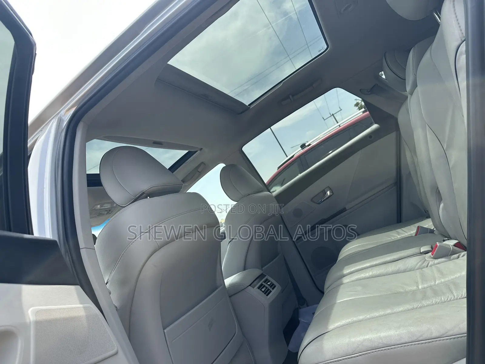 Toyota Venza XLE 2010 Silver