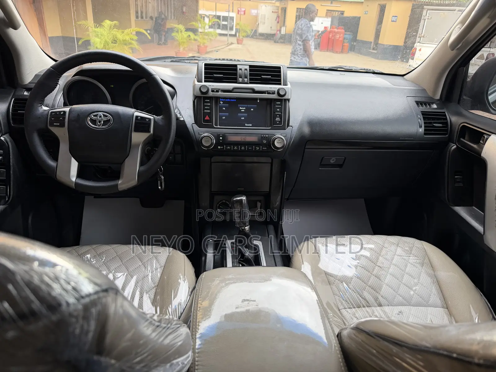 Toyota Land Cruiser Prado 2014 Black