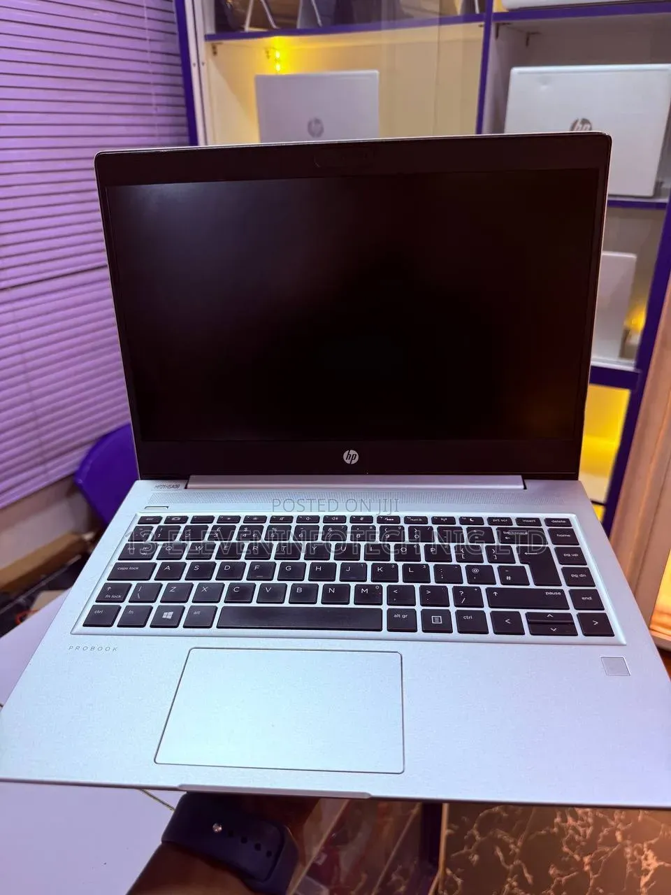 Laptop HP ProBook 440 G7 8GB AMD Ryzen 5 SSD 256GB