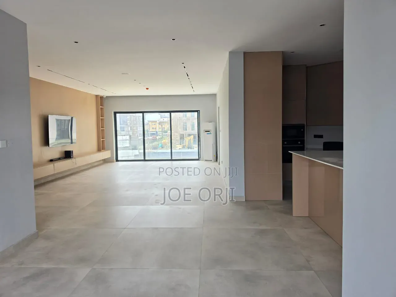 Furnished 2bdrm Apartment in Lekki Phase 1 for sale