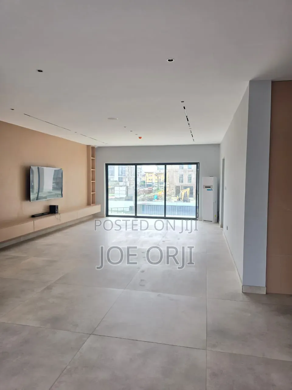 Furnished 2bdrm Apartment in Lekki Phase 1 for sale