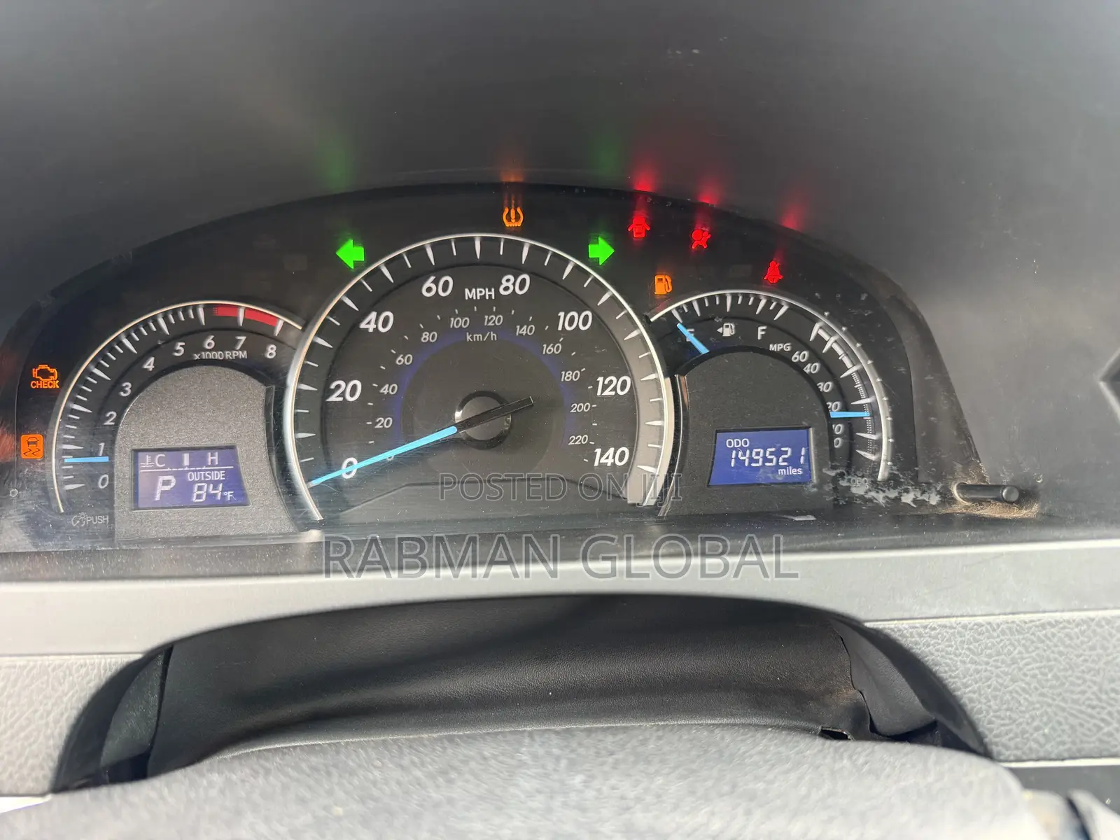 Toyota Camry XLE V6 4dr Sedan (3.5L 6cyl 6A) 2013 Gray