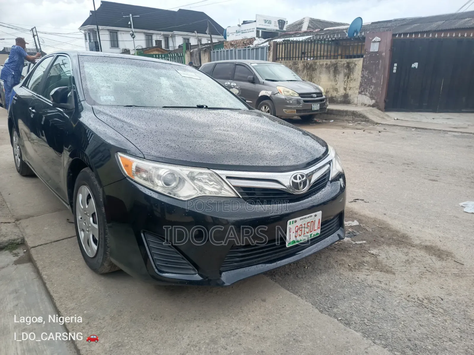Toyota Camry LE 4dr Sedan (2.5L 4cyl 6A) 2013 Black