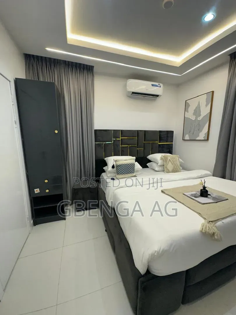 Furnished 2bdrm Apartment in Maben Condominium, Chevron for rent