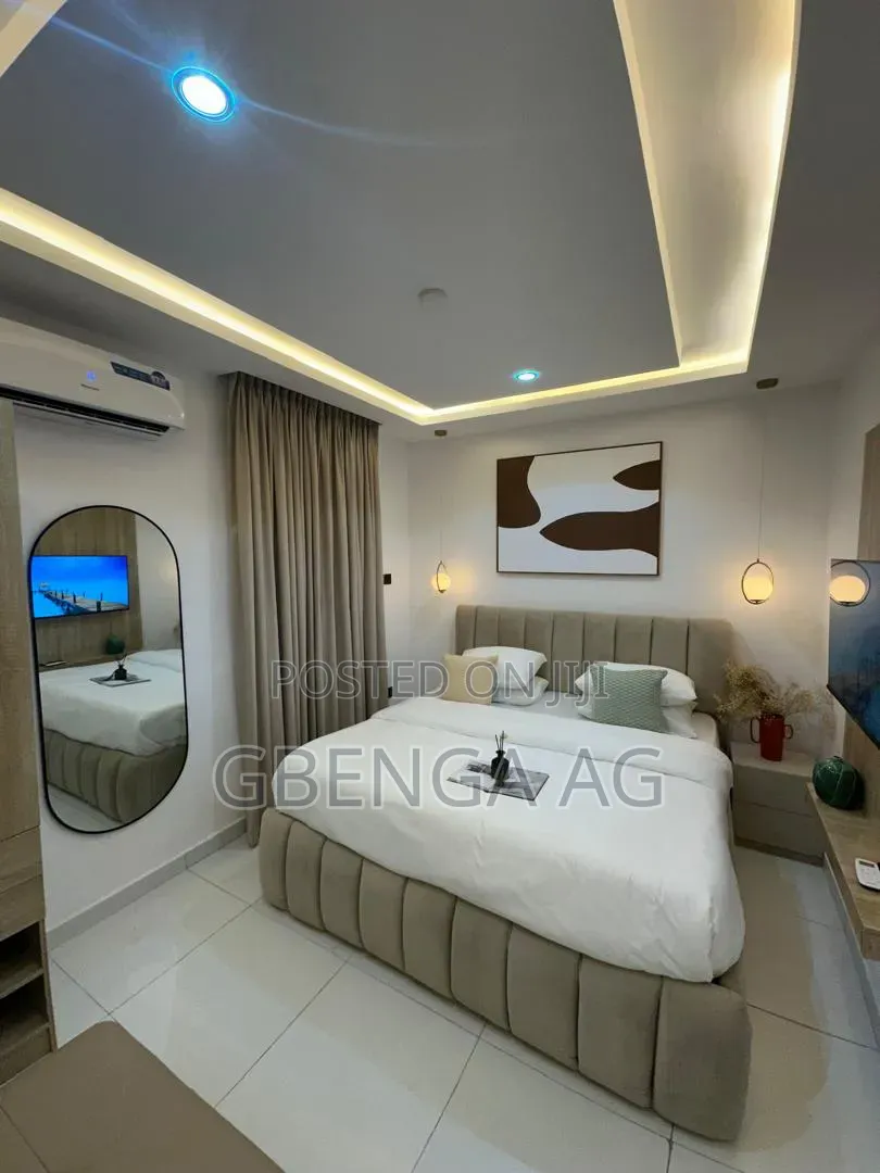 Furnished 2bdrm Apartment in Maben Condominium, Chevron for rent