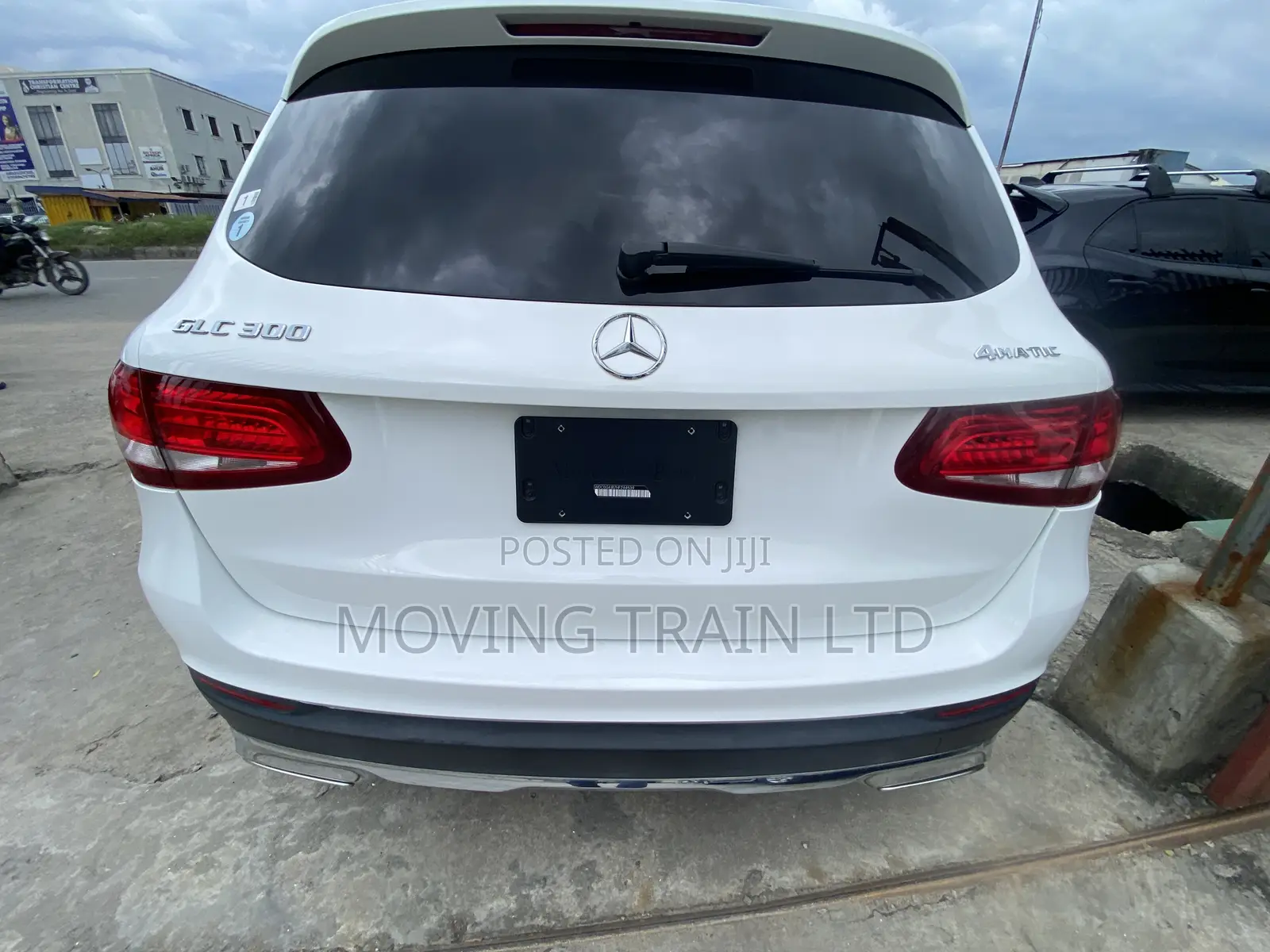 Mercedes-Benz GLC-Class 2017 White