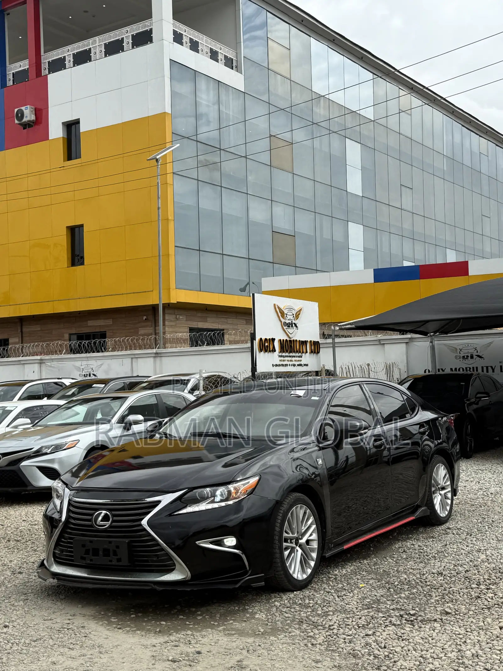 Lexus ES 350 FWD 2013 Black