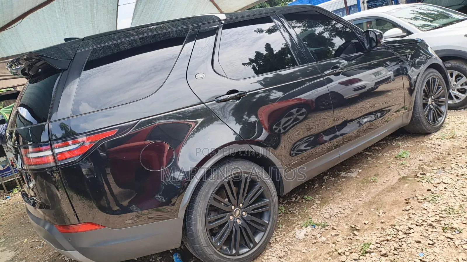 Land Rover Discovery 2018 Black