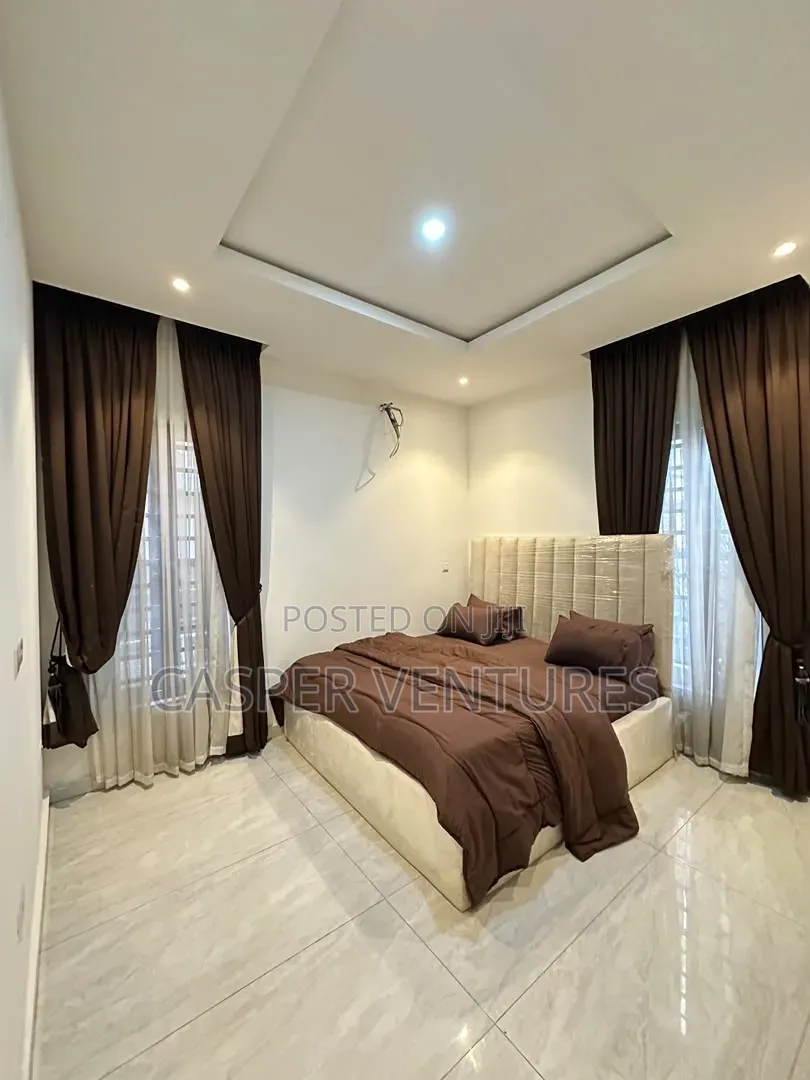 Furnished 2bdrm Block of Flats in Meadow, Ikate for sale