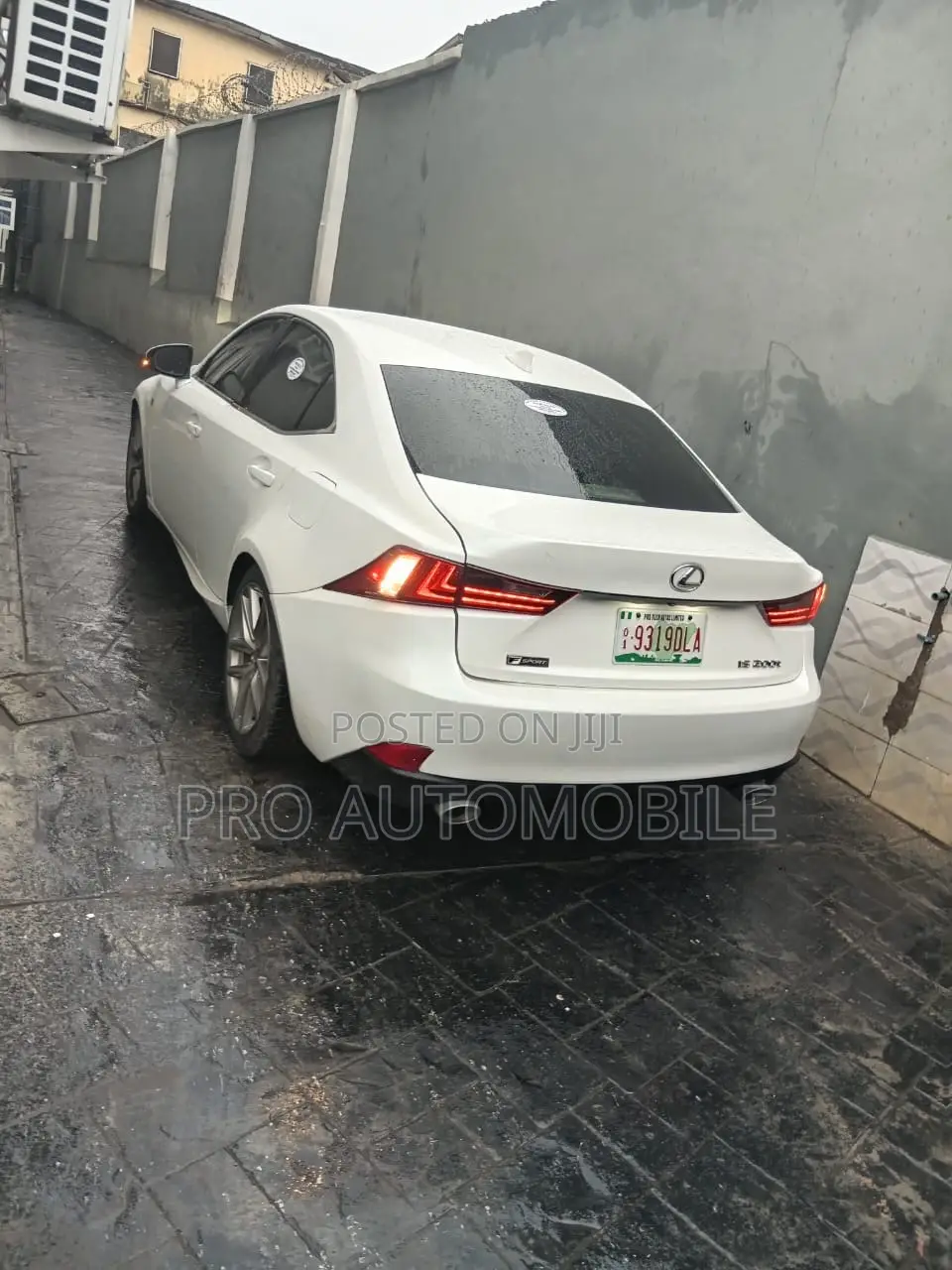 Lexus IS 200t 2016 White