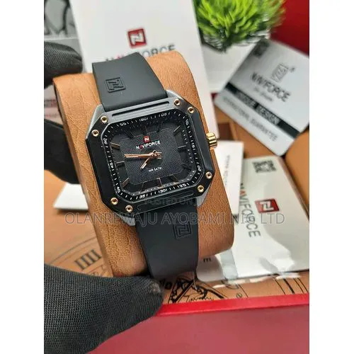 Naviforce Rubber Digital and Analog Wristwatch