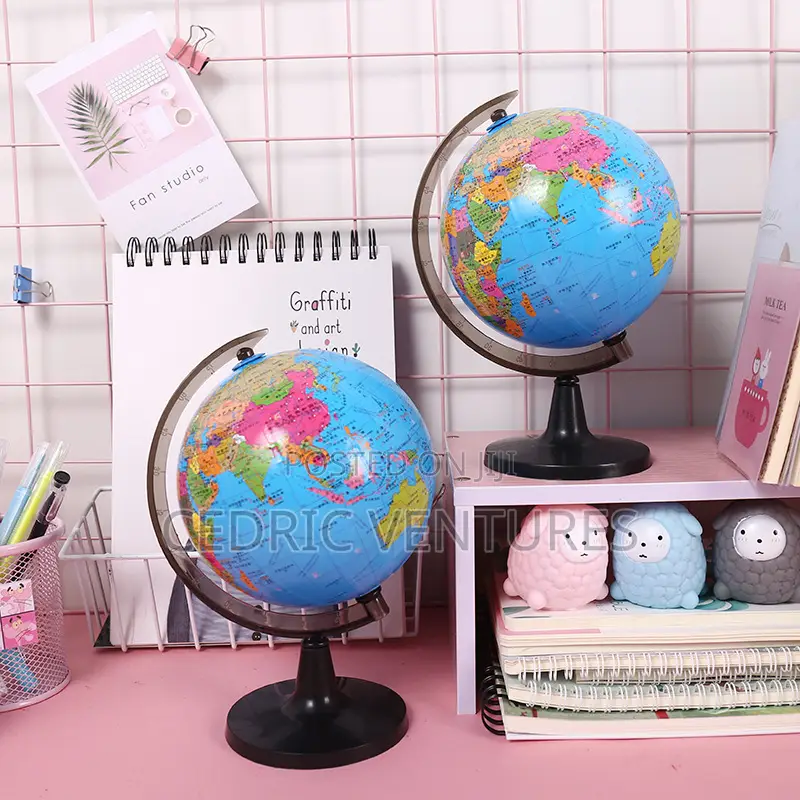 Desktop Decoration Rotating World Map Globe (Chinese Language) 10.6cm