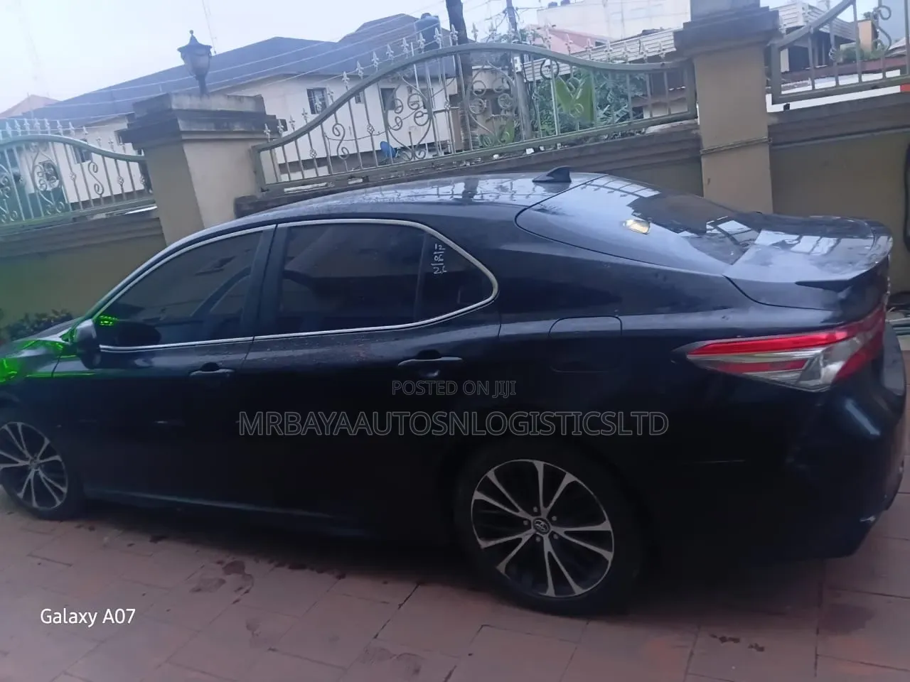 Toyota Camry SE (2.5L 4cyl 8A) 2019 Black