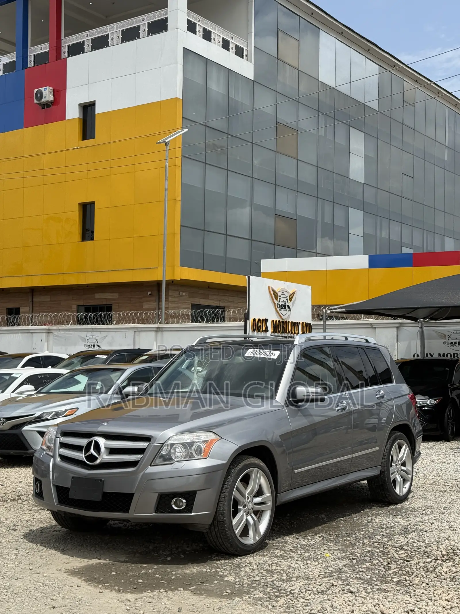Mercedes-Benz GLK-Class 350 4MATIC 2012 Gray