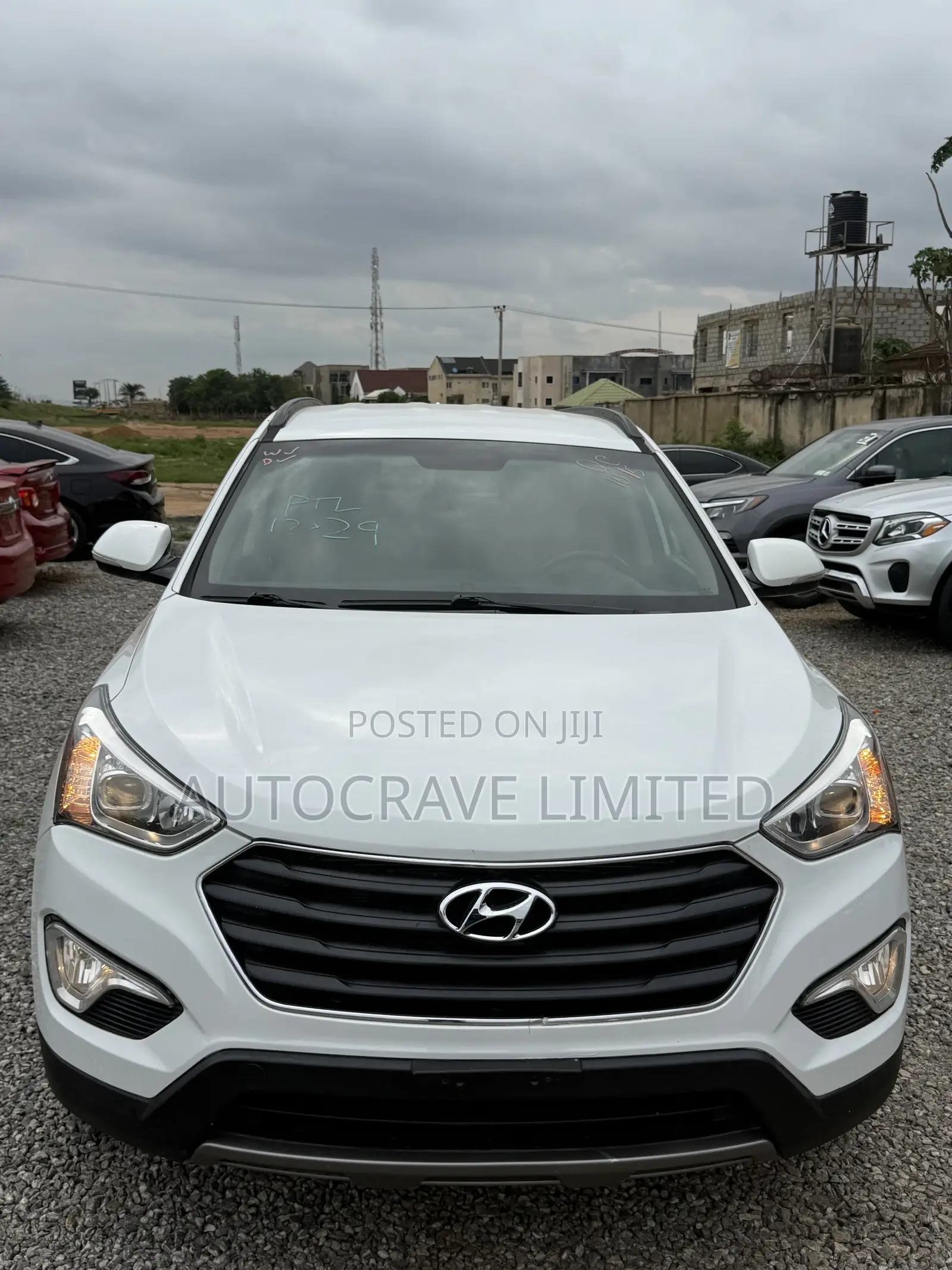 Hyundai Santa Fe Limited w/Saddle Interior 4dr SUV (3.3L 6cyl 6A) 2015