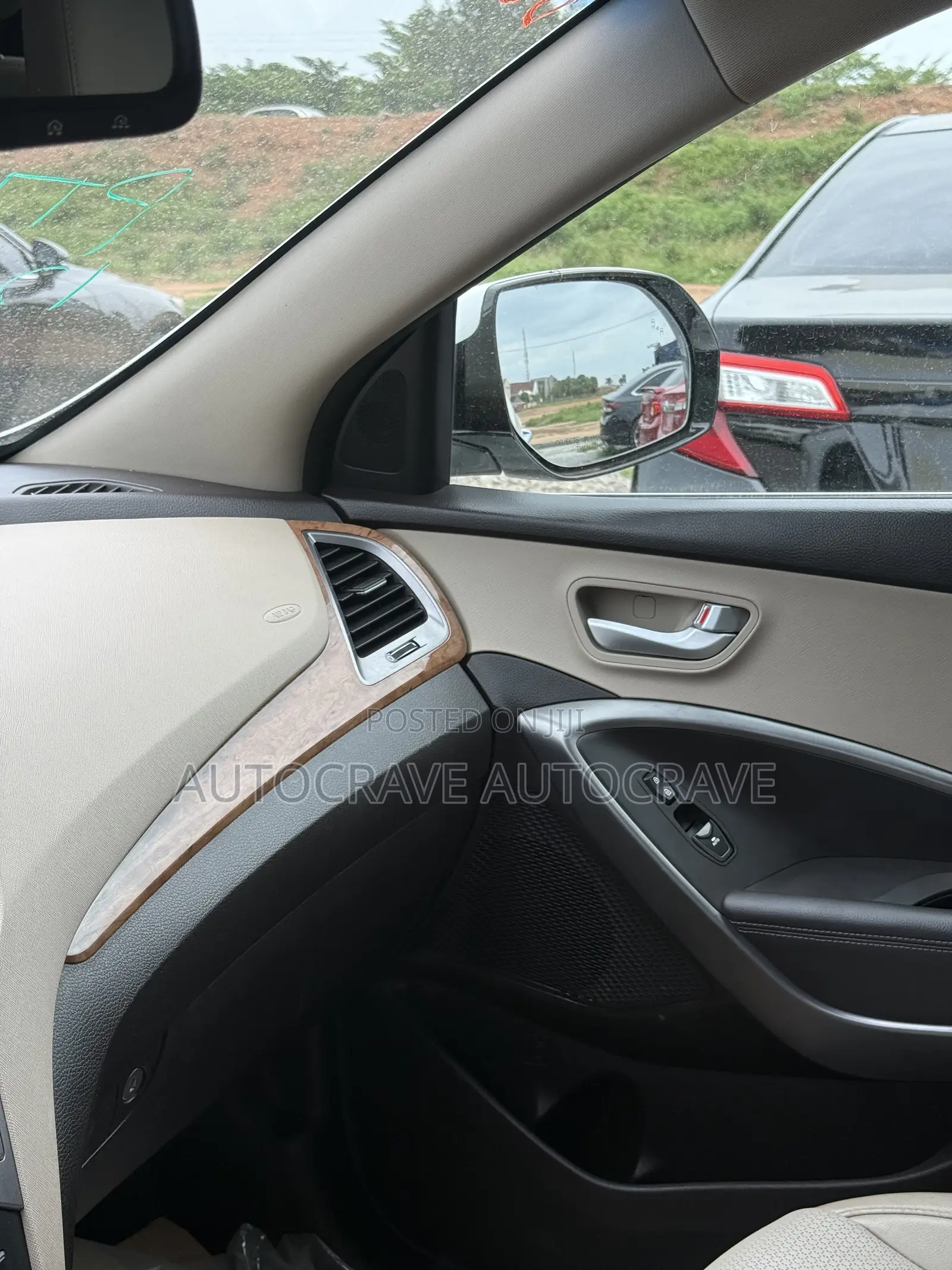 Hyundai Santa Fe Limited w/Saddle Interior 4dr SUV (3.3L 6cyl 6A) 2015