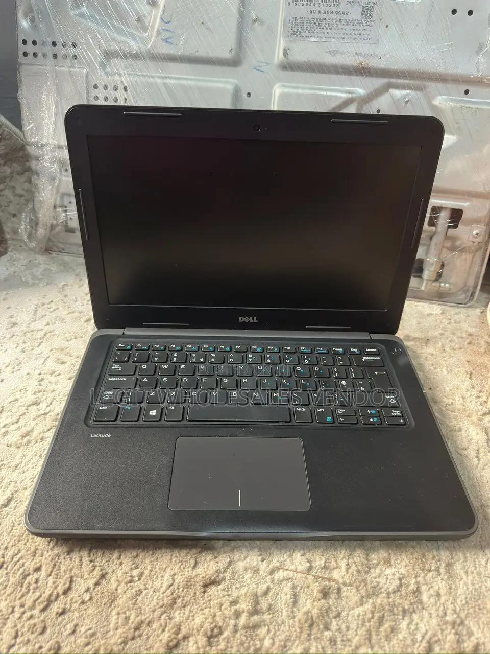 Laptop Dell Latitude 3380 4GB Intel Core i3 SSD 128GB