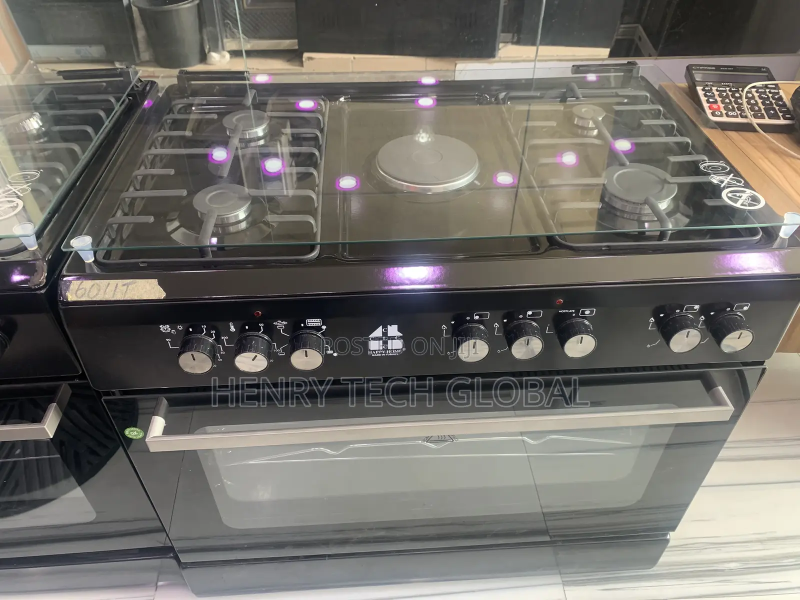 Gas Cooker With 5burners
