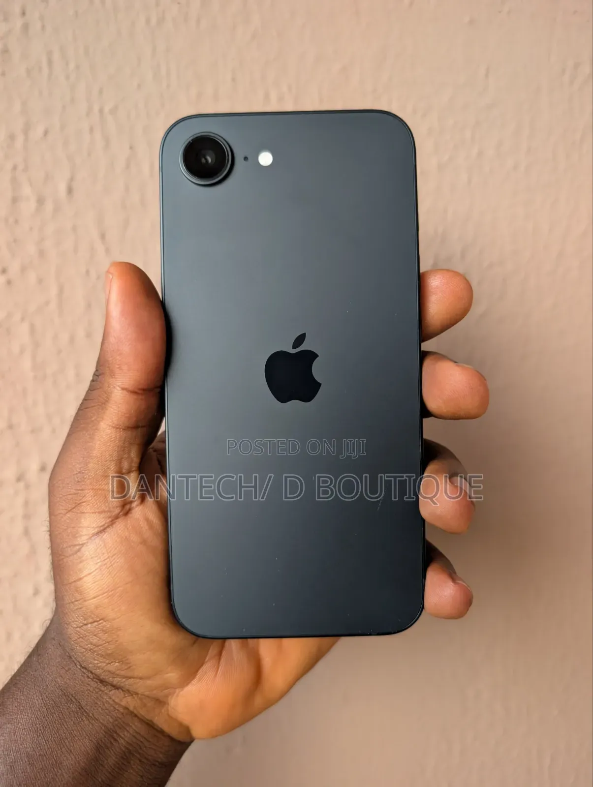 Apple iPhone 16e 128 GB Black