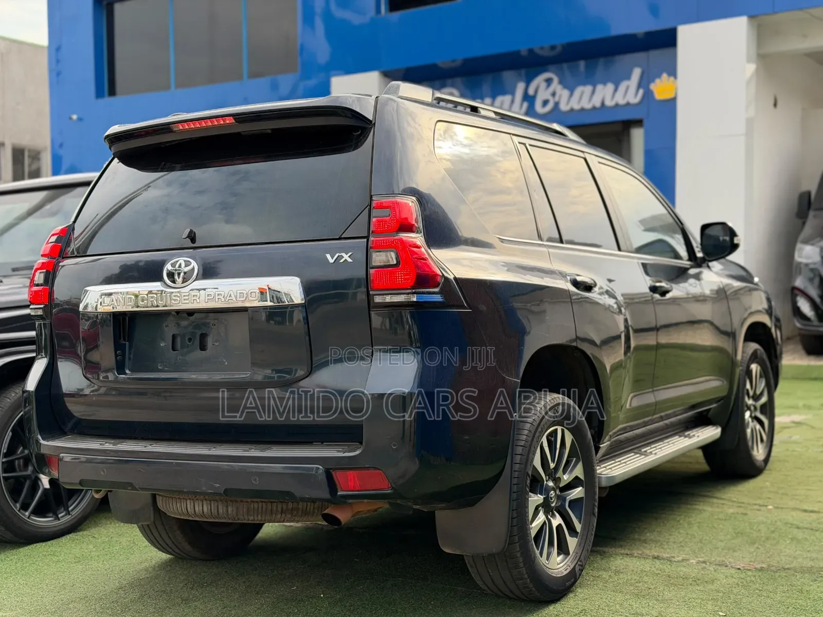 Toyota Land Cruiser Prado 4.0 2023 Black