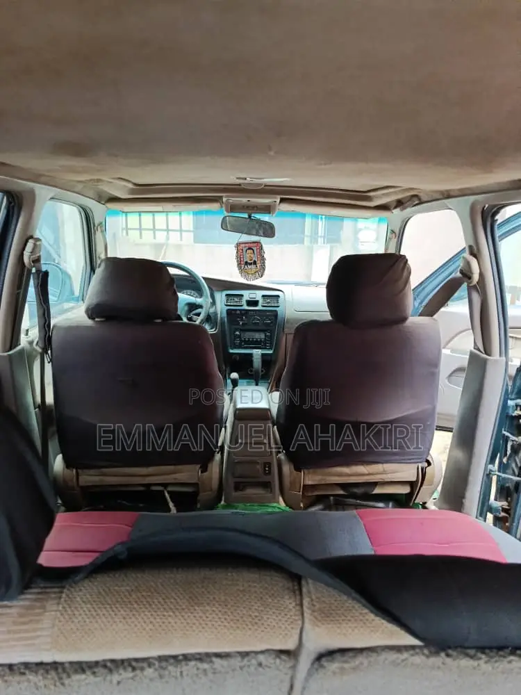 Toyota 4-Runner 2000 Green