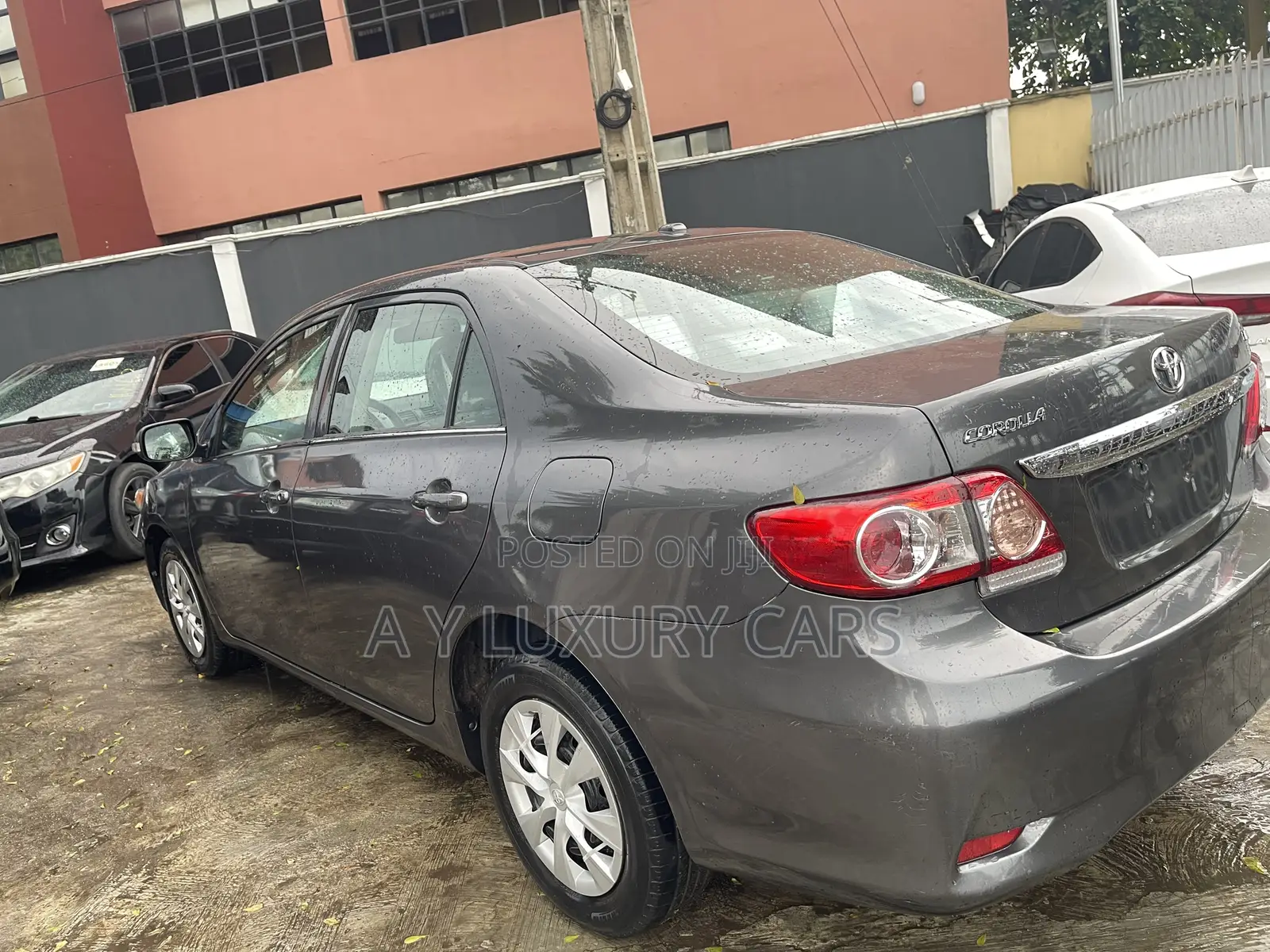 Toyota Corolla LE 4dr Sedan (1.8L 4 cyl 4A) 2009 Gray