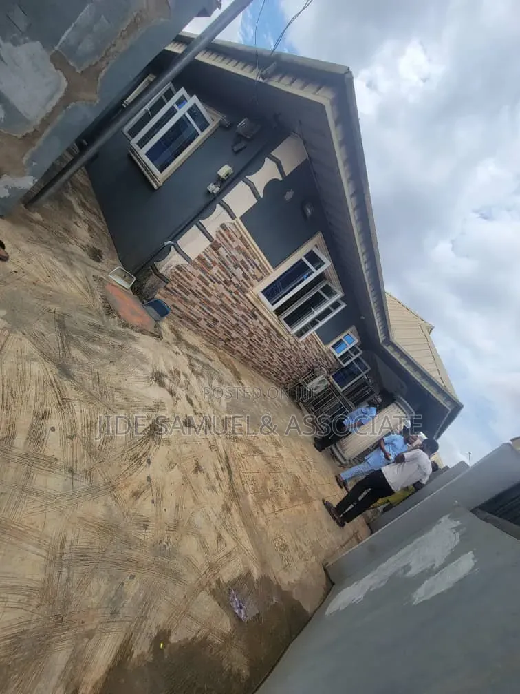 Furnished 4bdrm Bungalow in Ayobo for sale