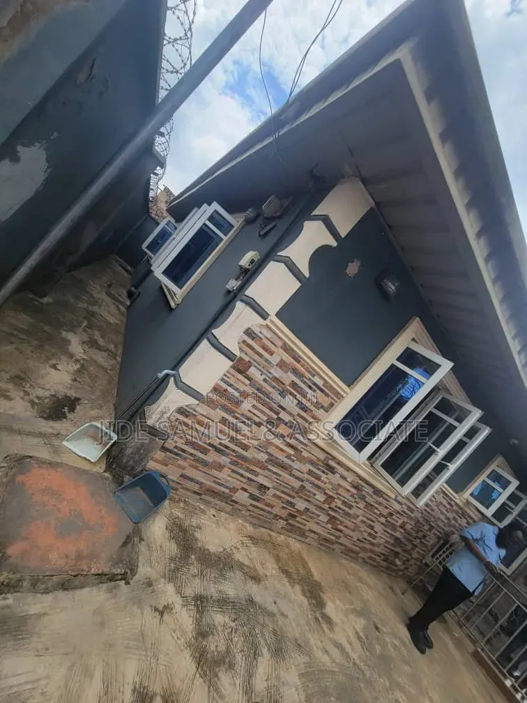 Furnished 4bdrm Bungalow in Ayobo for sale