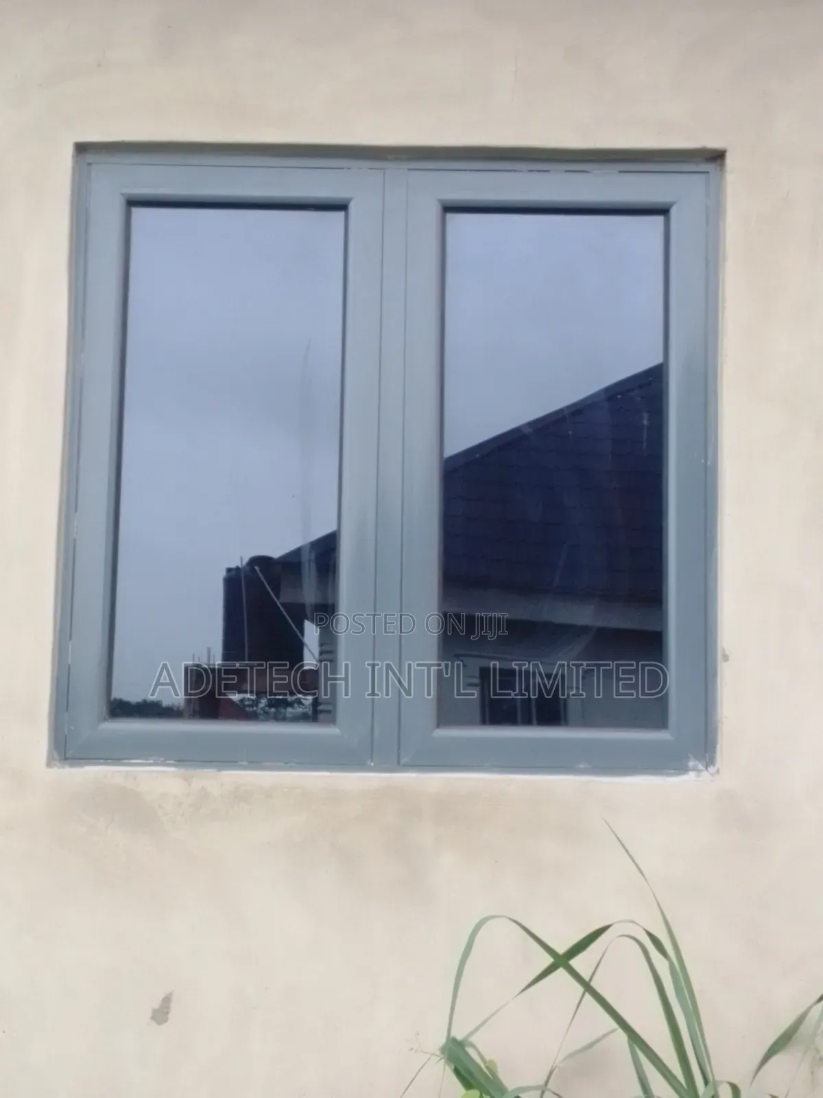 Reputable Aluminium Casement Window With Net and Burglary Proof