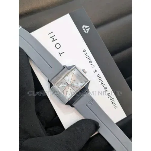 Tomi Fashion Geometric Wristwatch