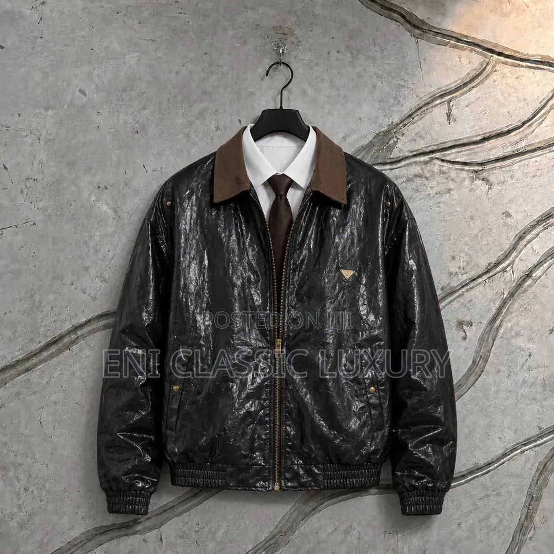 Top Notch Luxury Men's Cargo Jacket Well Banded