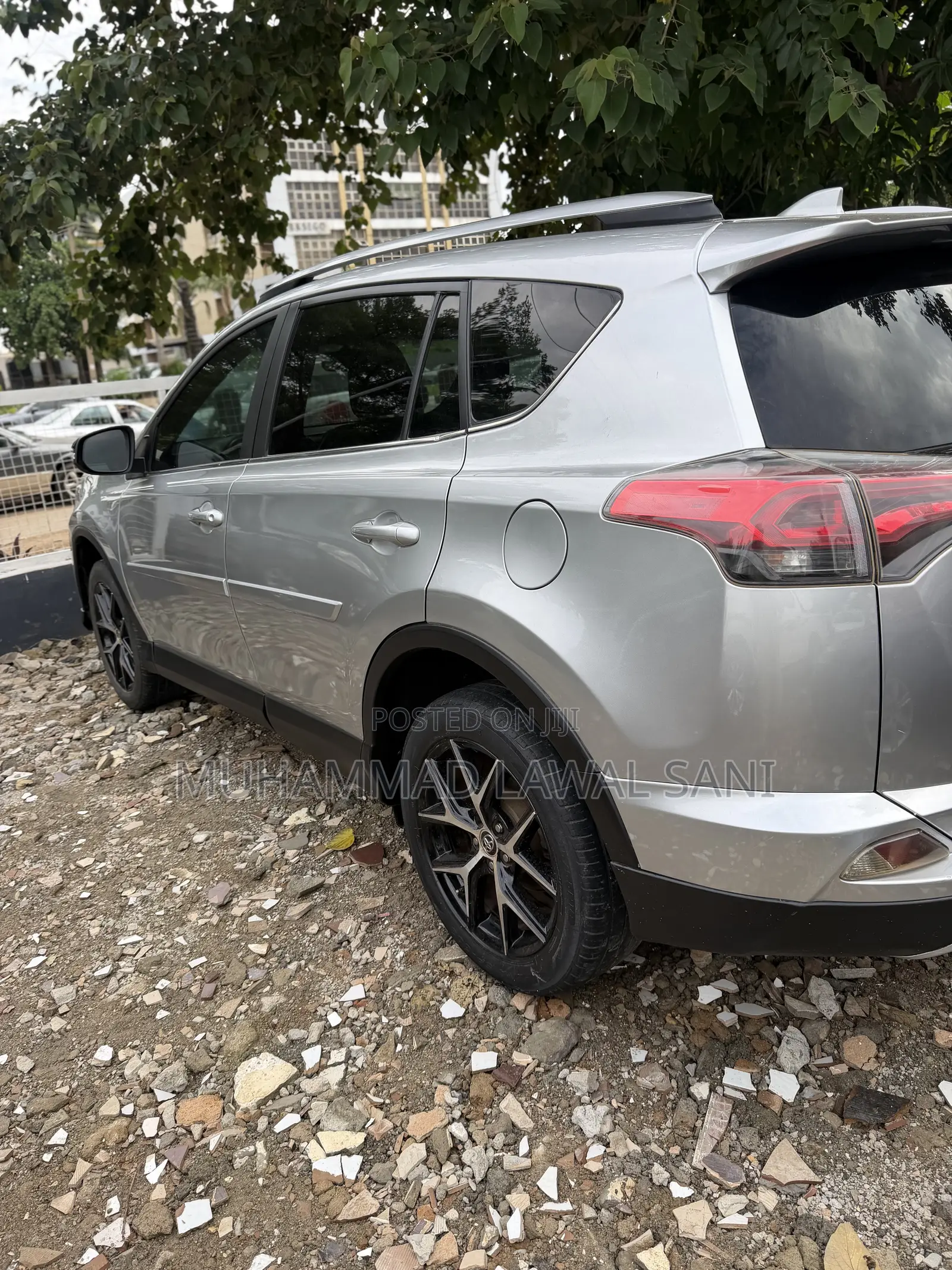 Toyota RAV4 2017 Gray