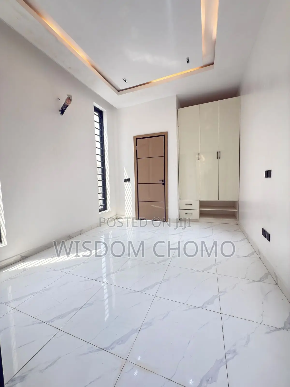 Painting Wall Screeding