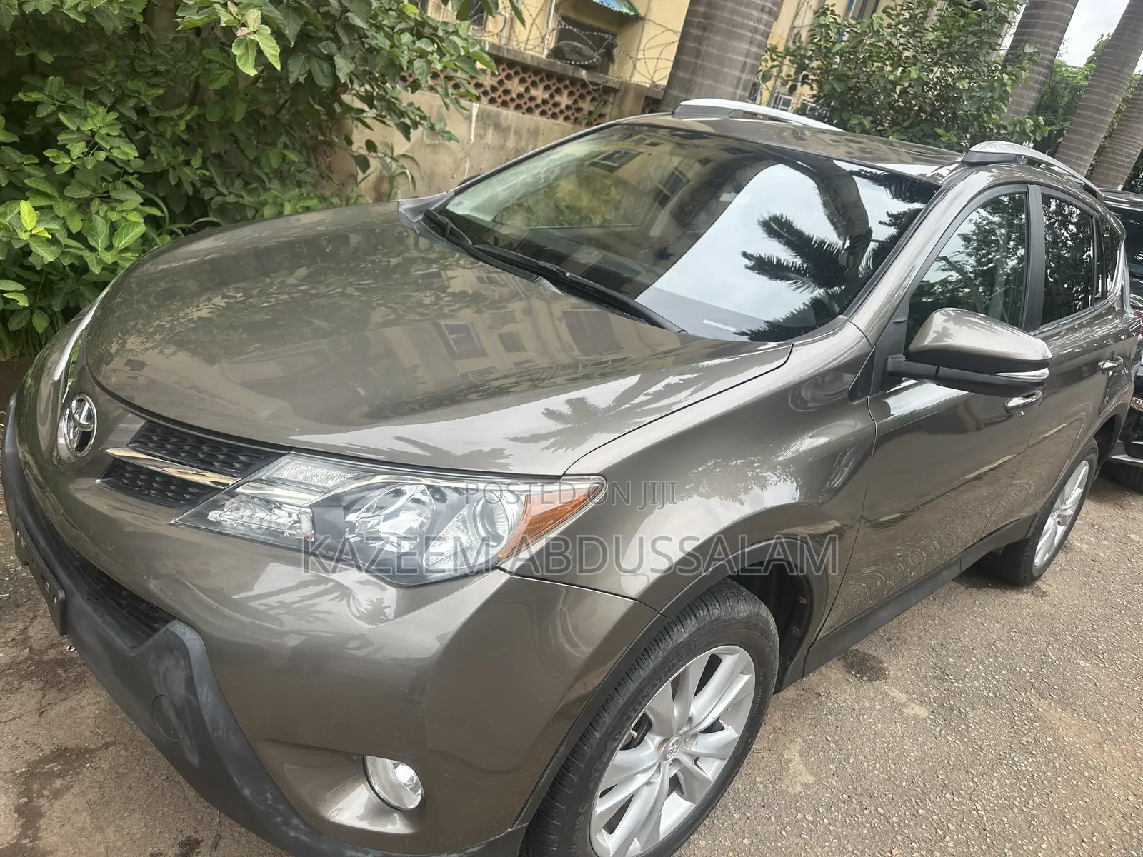 Toyota RAV4 2014