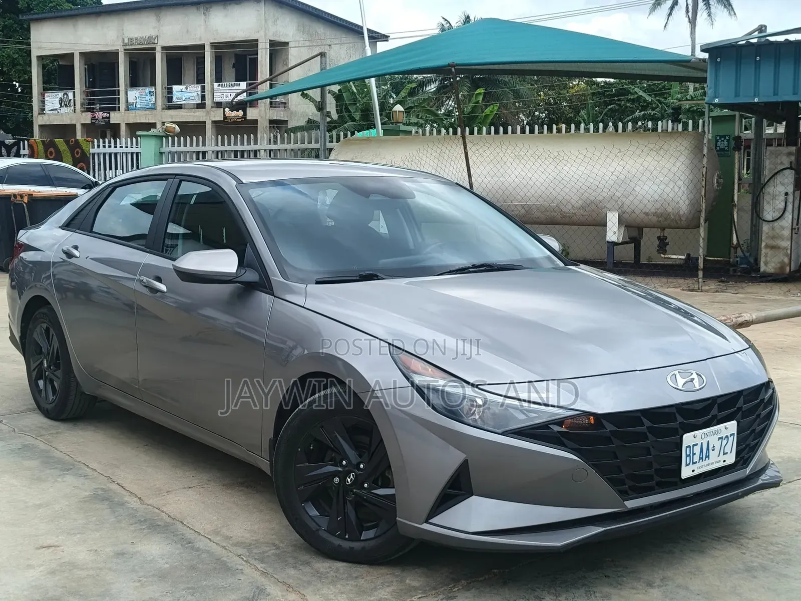 Hyundai Elantra Limited 2023 Gray