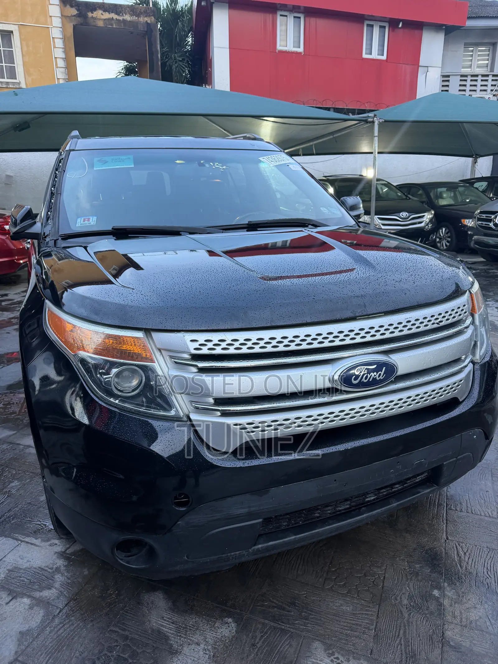 Ford Explorer XLT 4dr SUV AWD (3.5L 6cyl 6A) 2014 Black