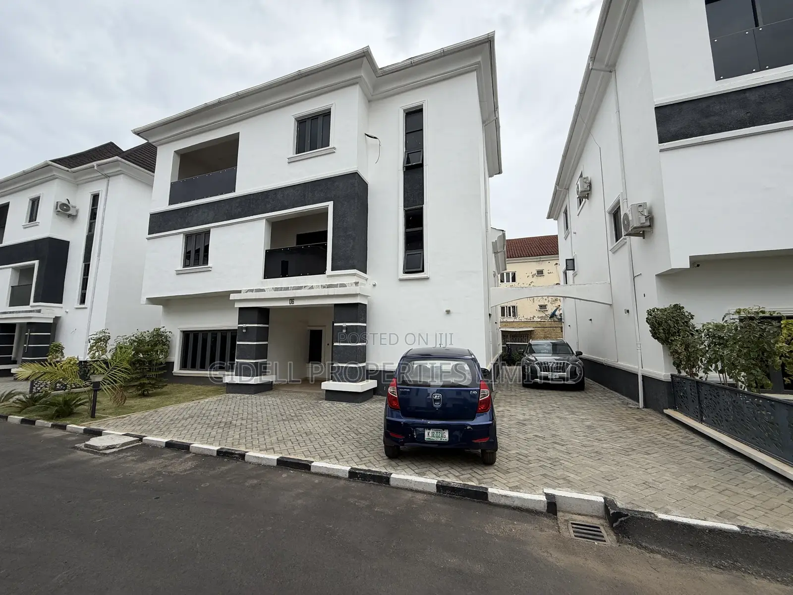 4bdrm Duplex in Katampe Extension for sale