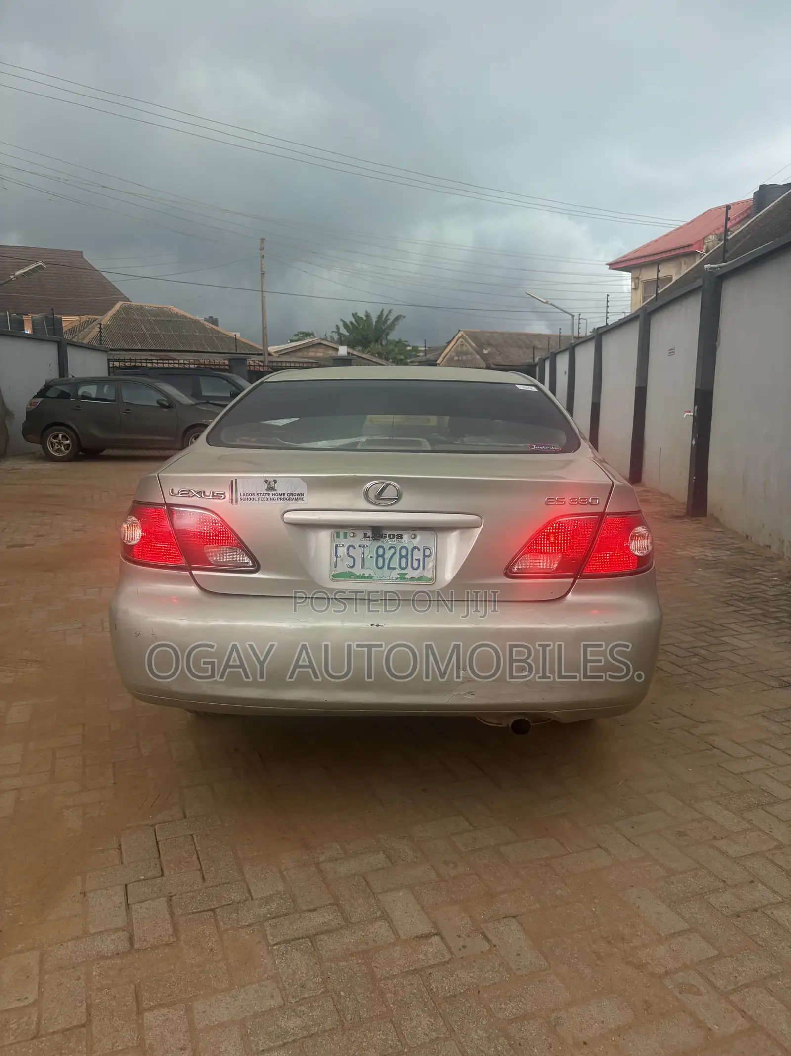 Lexus ES 330 Sedan 2004 Ivory