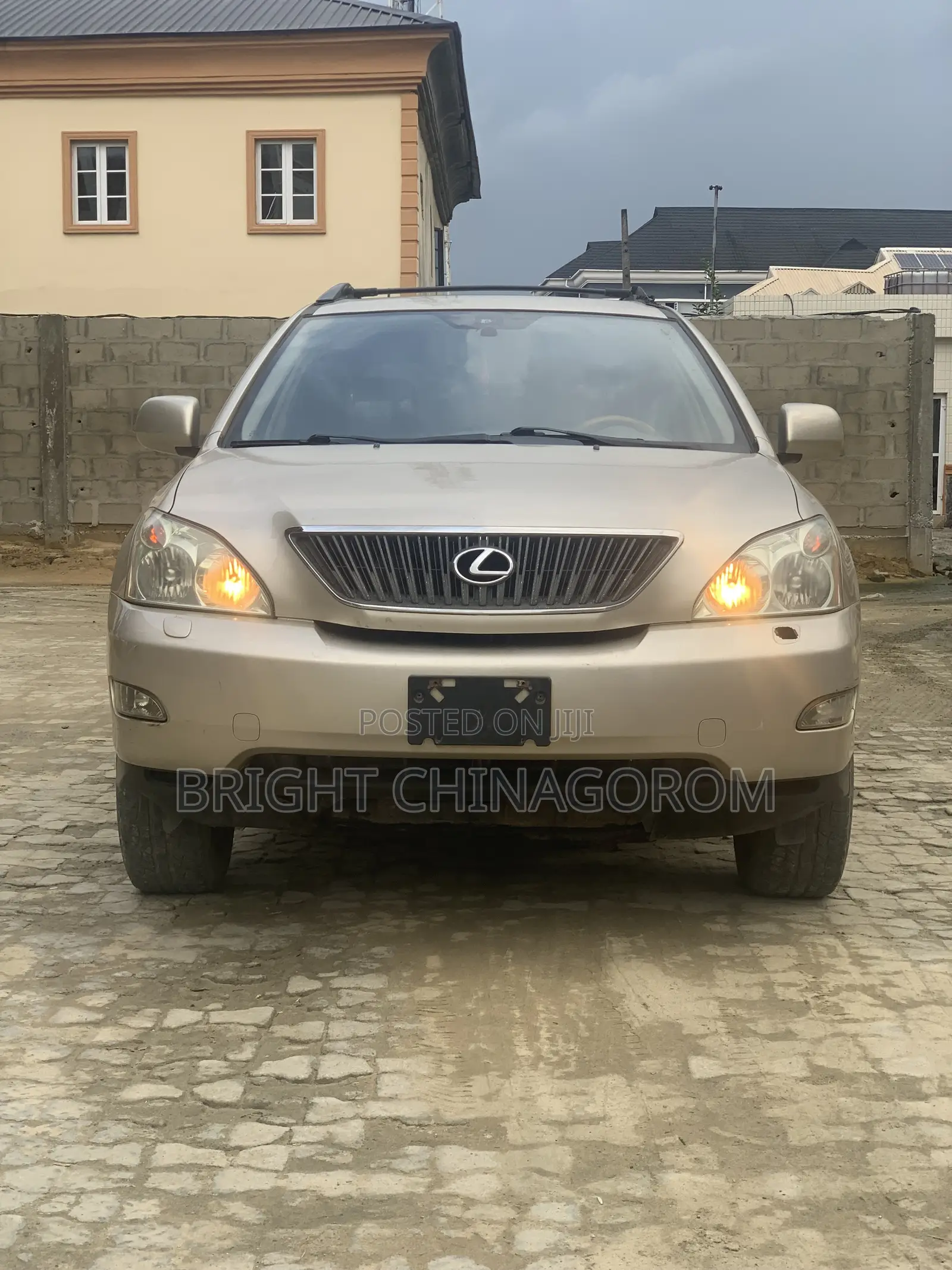 Lexus RX 330 2005 Gold