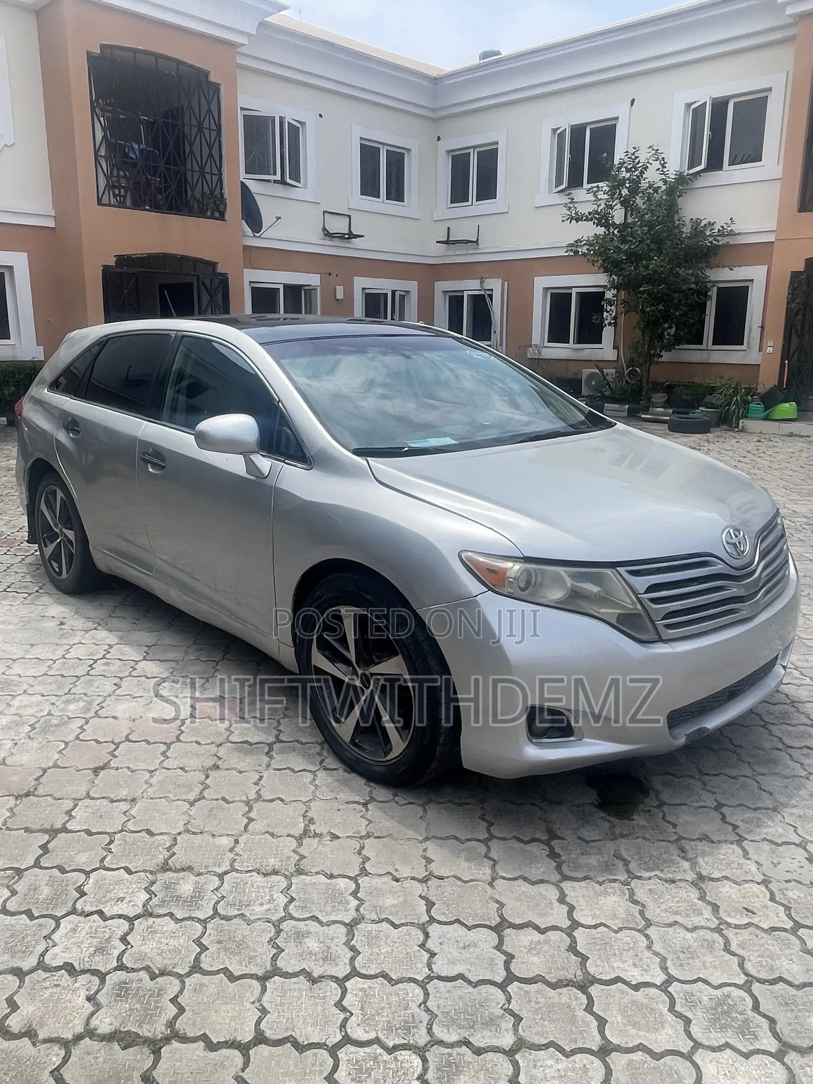 Toyota Venza 2009 Silver