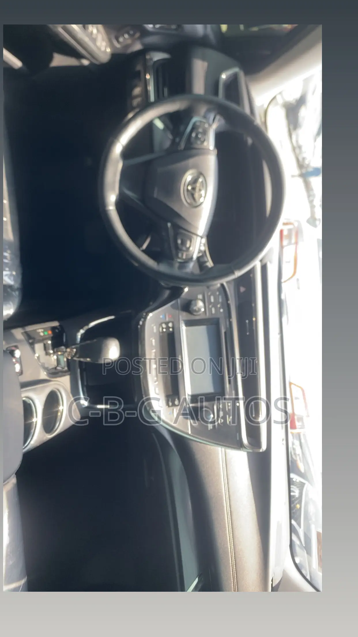 Toyota Avalon Touring (3.5L 6cyl 6A) 2018 White